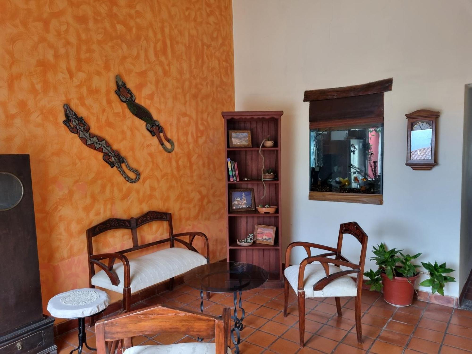 Hostal Las Rosas Salta Eksteriør billede