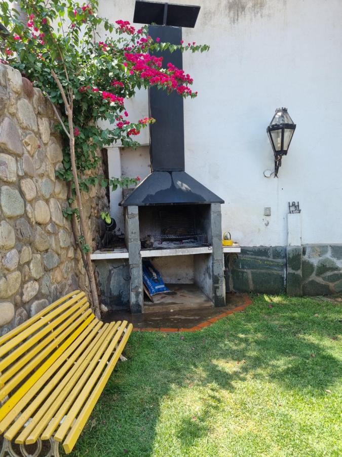 Hostal Las Rosas Salta Eksteriør billede
