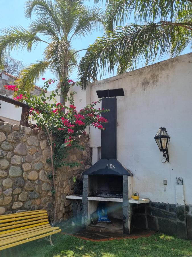 Hostal Las Rosas Salta Eksteriør billede