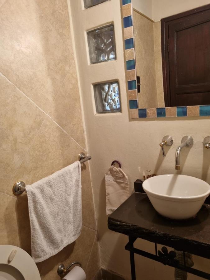 Hostal Las Rosas Salta Eksteriør billede